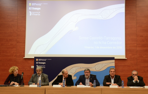 Vinaròs clama pel tram Castelló-Tarragona del Corredor Mediterrani