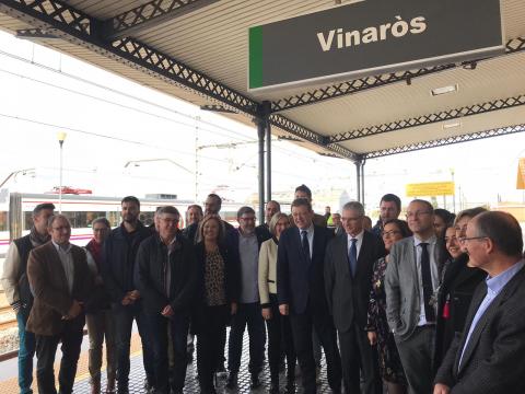 Vinaròs inaugura el nou servei de trens de rodalies
