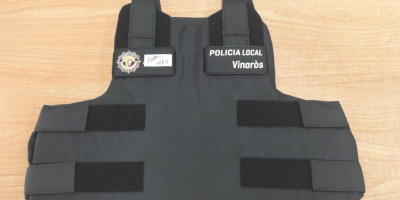 L' Ajuntament de Vinaròs compra 20 armilles antibales per a la seua Policia Local
